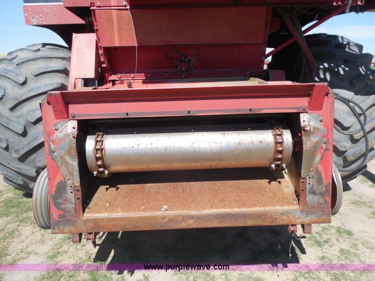image for item H3159 1991 Case IH 1680 Axial-Flow combine
