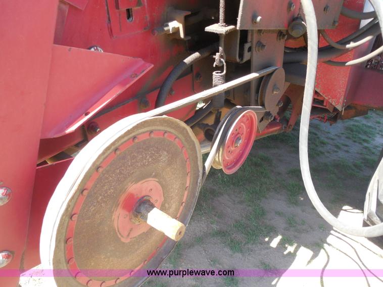 image for item H3159 1991 Case IH 1680 Axial-Flow combine