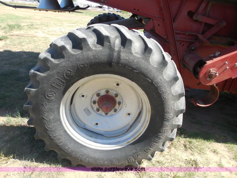 image for item H3159 1991 Case IH 1680 Axial-Flow combine