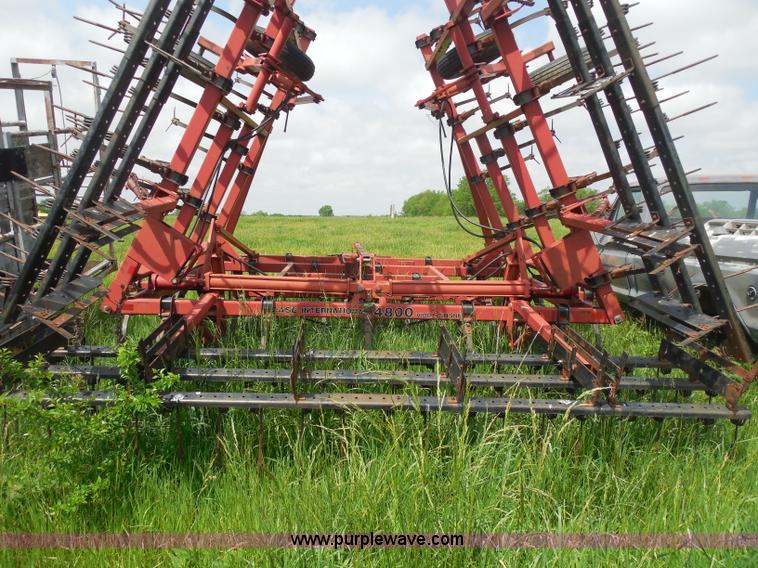image for item H3164 Case 4800 field cultivator with vibra shanks