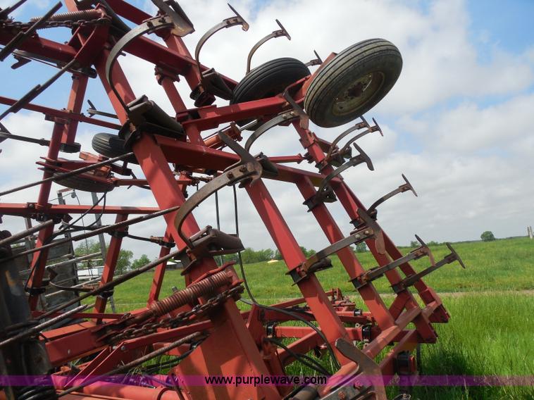 image for item H3164 Case 4800 field cultivator with vibra shanks