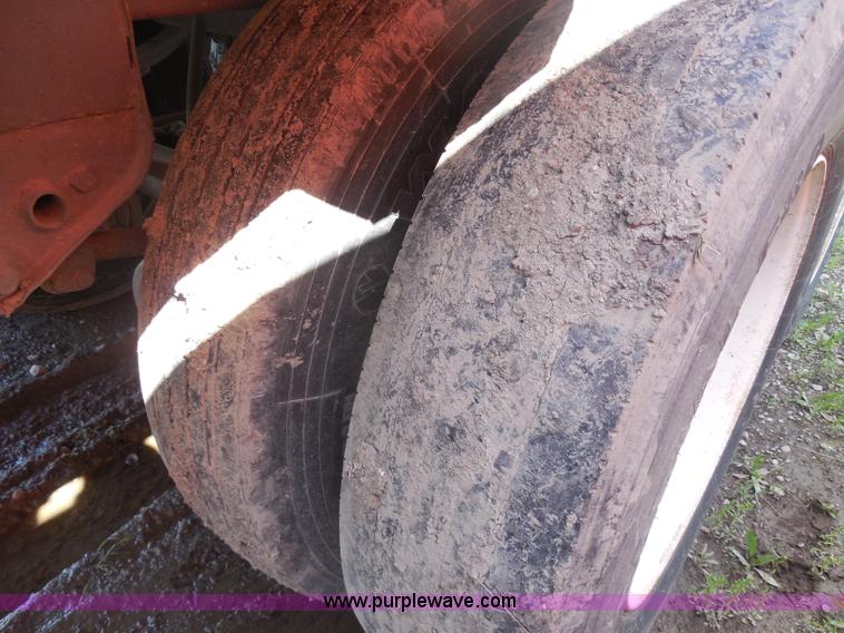 image for item H3215 1985 Timpte Super Hopper hopper bottom trailer