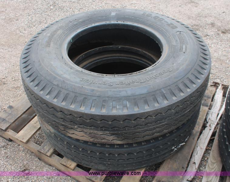 image for item H3530 (2) Dynamo Special Trailer Service 10.00-20 tires