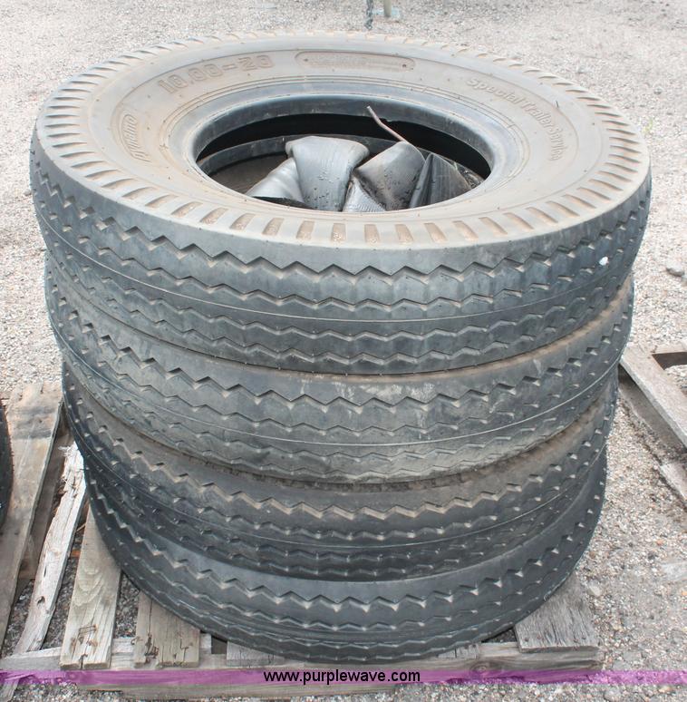 image for item H3531 (4) Dynamo Special Trailer Service 10.00-20 tires