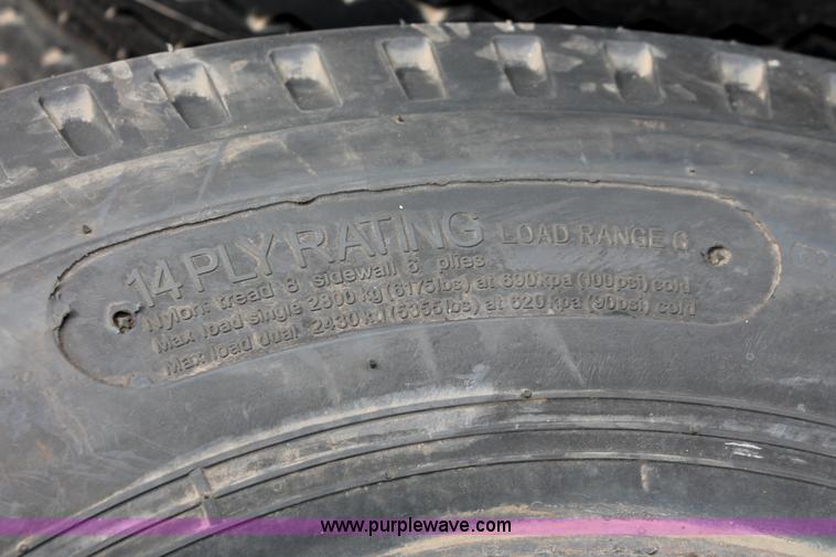 image for item H3532 (4) Dynamo Special Trailer Service 10.00-20 tires
