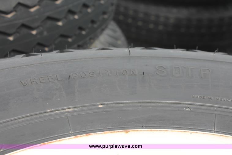 image for item H3535 (4) Denman Express DXA 10.00-20 tires and wheels