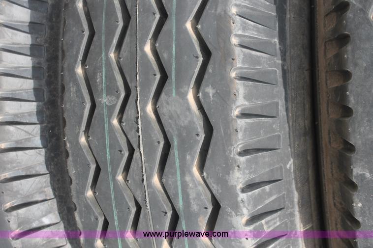 image for item H3543 (4) Primex Intermodal 500 10.00-20 tires and wheels