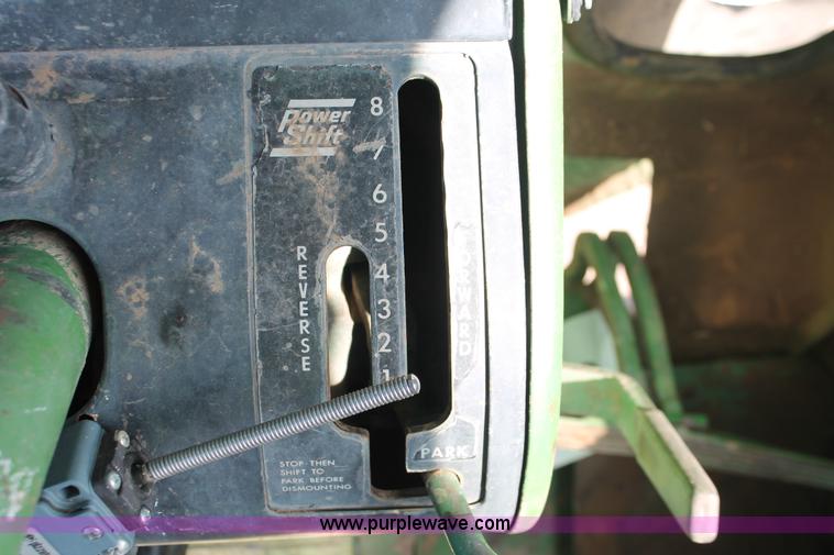 image for item H3599 1966 John Deere 4020 tractor