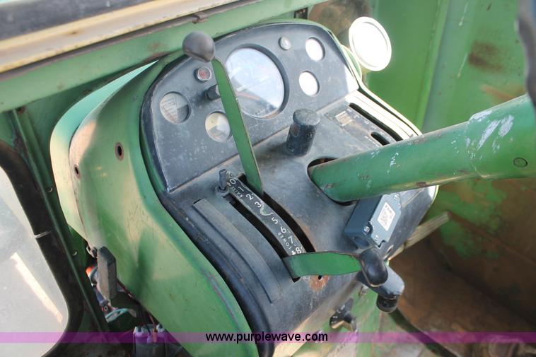image for item H3599 1966 John Deere 4020 tractor