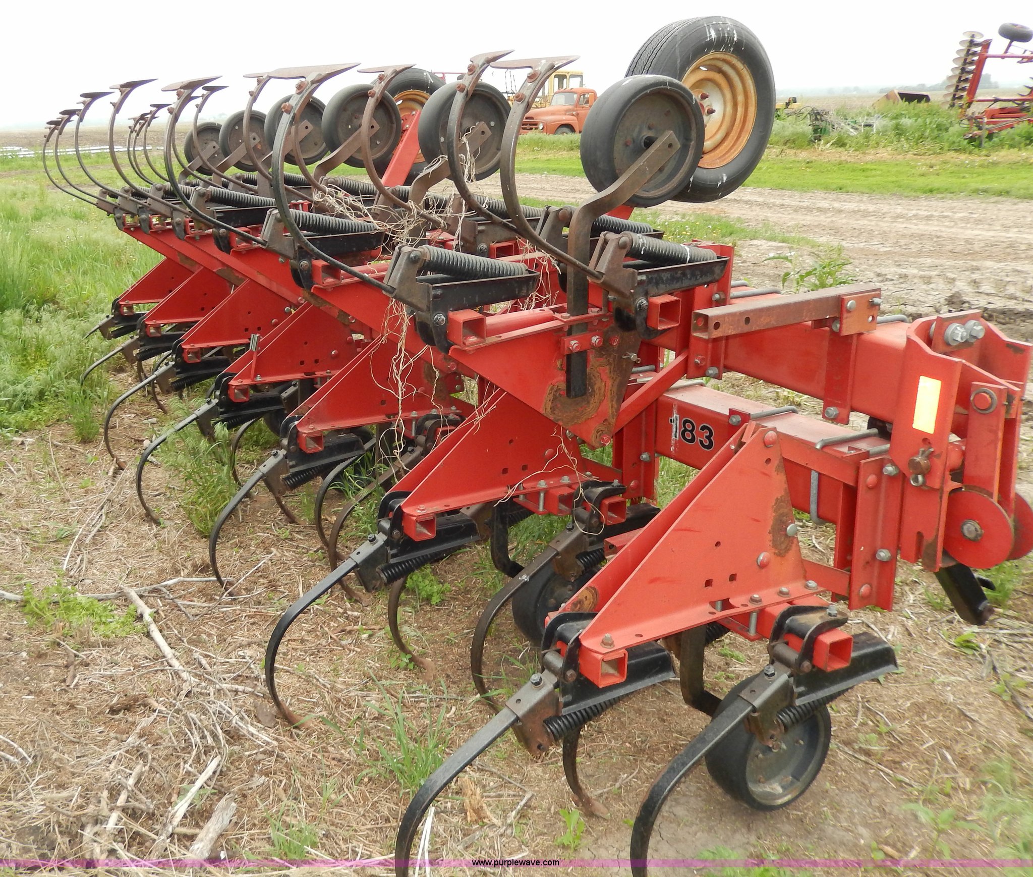 cst cultivator 700x32c