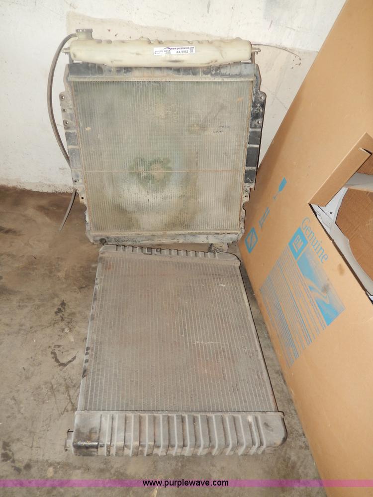 image for item AA9952 (2) used radiators