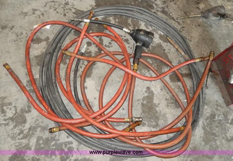 image for item AA9953 Hoses, hose reels, and guns