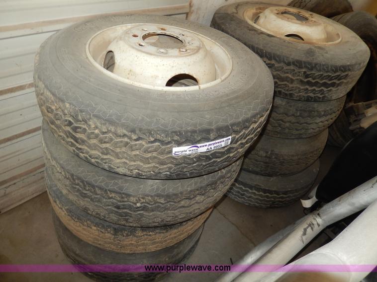 image for item AA9955 (8) used tires and wheels