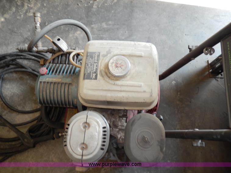 image for item AA9957 Pressure washer