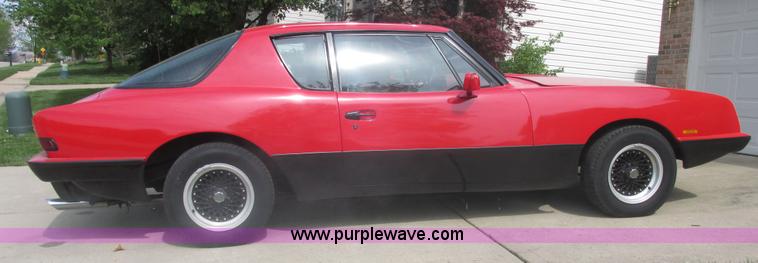 image for item AB9373 1984 Studebaker Avanti II