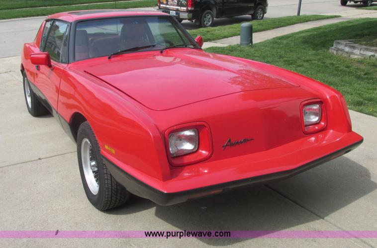 image for item AB9373 1984 Studebaker Avanti II