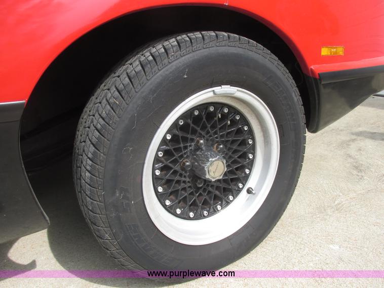 image for item AB9373 1984 Studebaker Avanti II