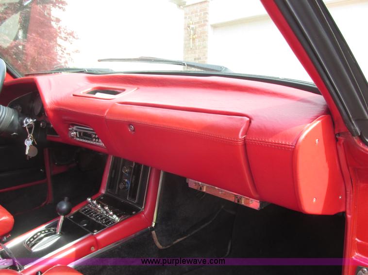 image for item AB9373 1984 Studebaker Avanti II