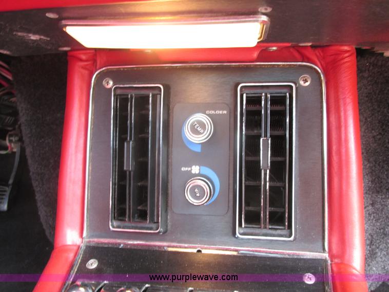 image for item AB9373 1984 Studebaker Avanti II