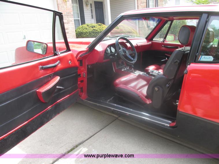 image for item AB9373 1984 Studebaker Avanti II