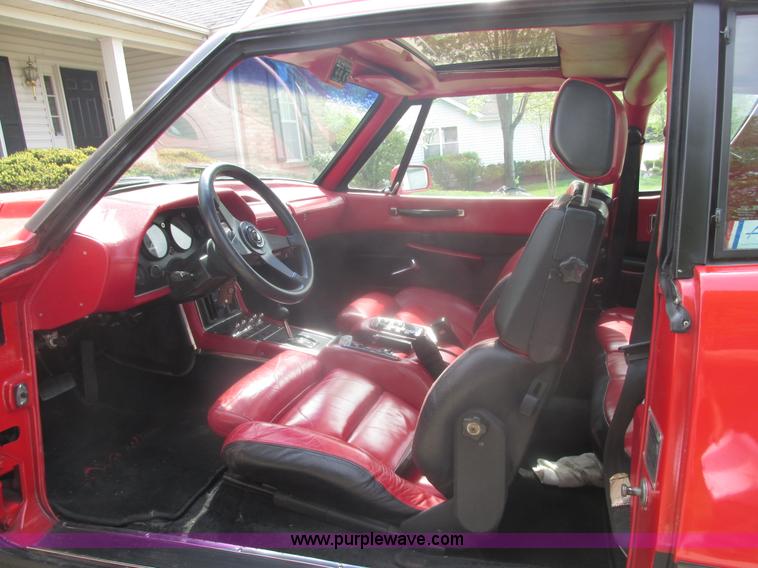 image for item AB9373 1984 Studebaker Avanti II