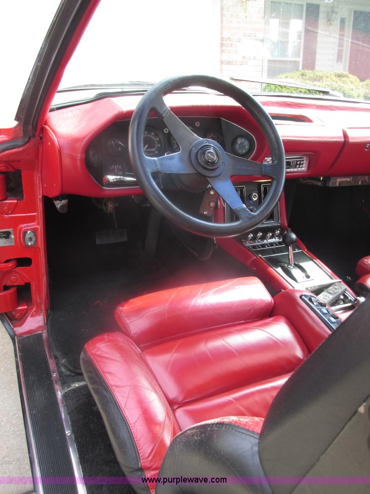 image for item AB9373 1984 Studebaker Avanti II