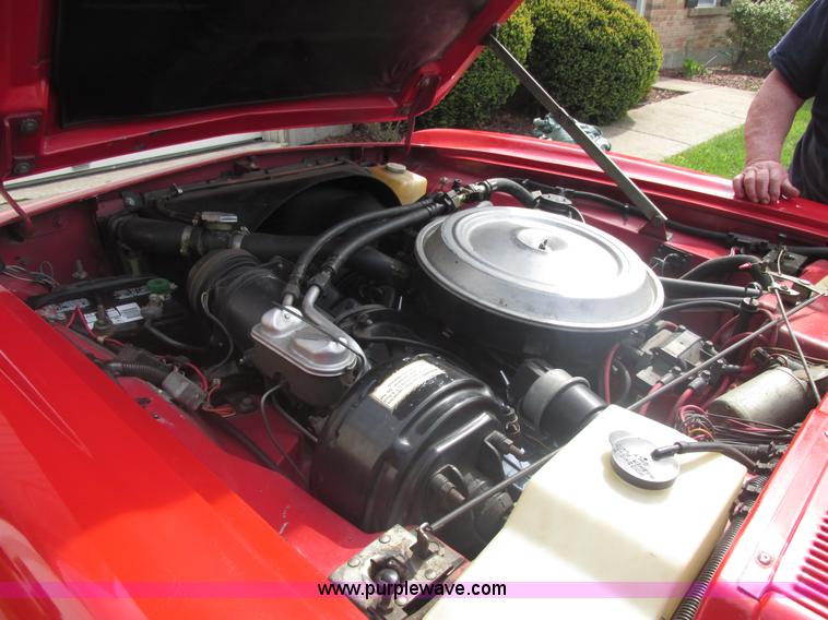 image for item AB9373 1984 Studebaker Avanti II