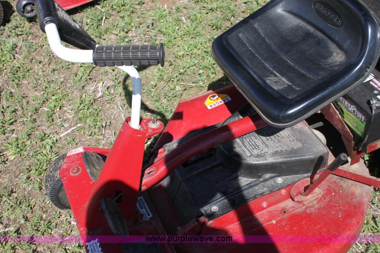 image for item AE9249 Snapper Hi-Vac lawn mower