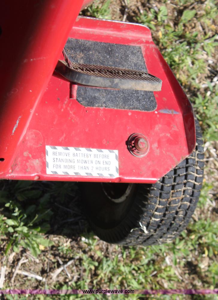 image for item AE9249 Snapper Hi-Vac lawn mower