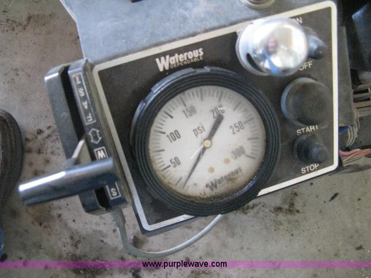 image for item AH9098 (2) pumps