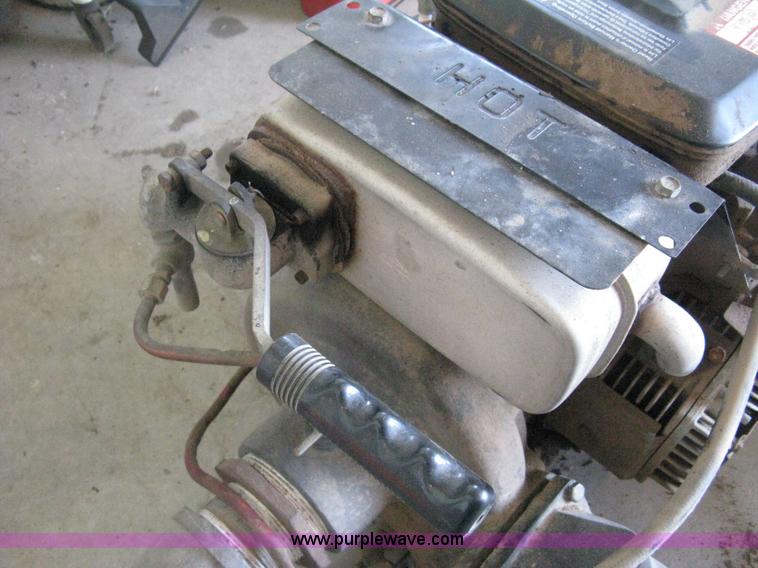 image for item AH9098 (2) pumps