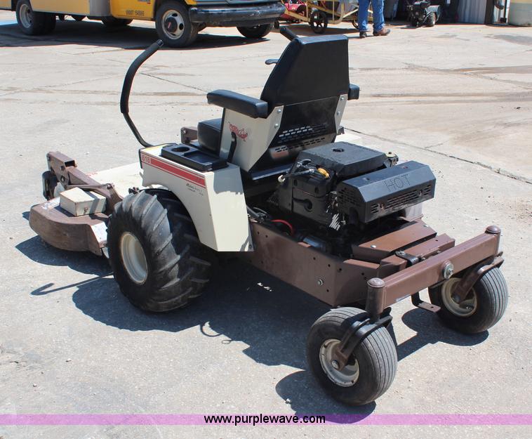 image for item AJ9768 Grasshopper 618 ZTR lawn mower