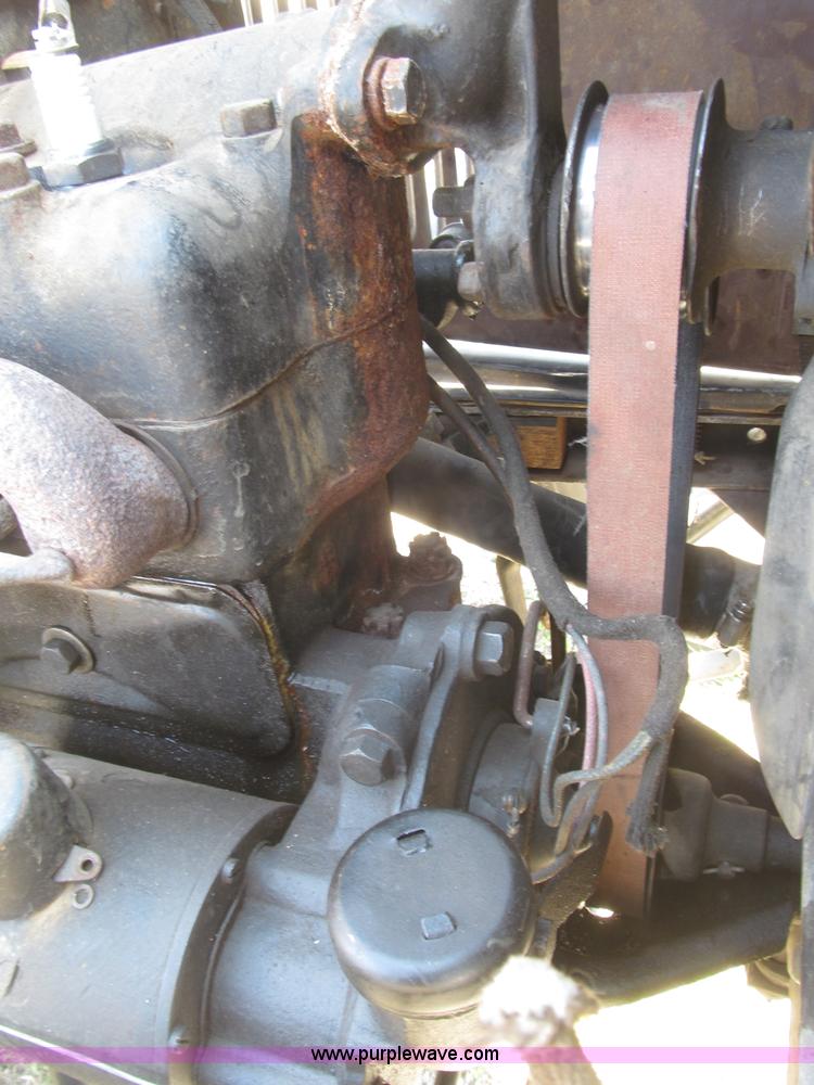 image for item B5483 1926 Ford Model T Touring car