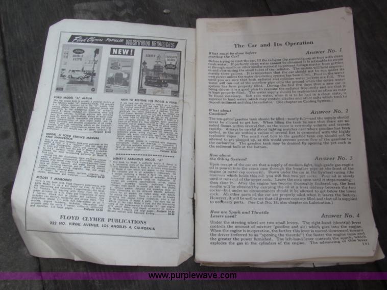 image for item B5483 1926 Ford Model T Touring car