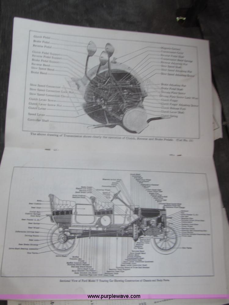 image for item B5483 1926 Ford Model T Touring car