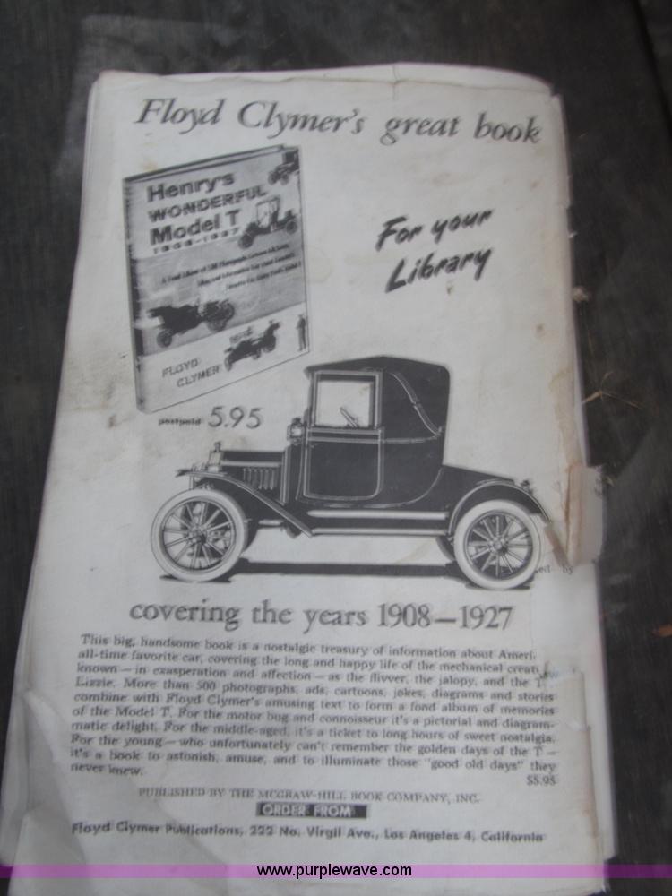 image for item B5483 1926 Ford Model T Touring car