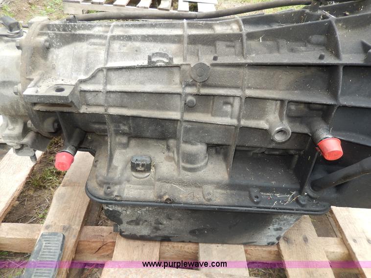 image for item D8106 Ford 4R100 transmission