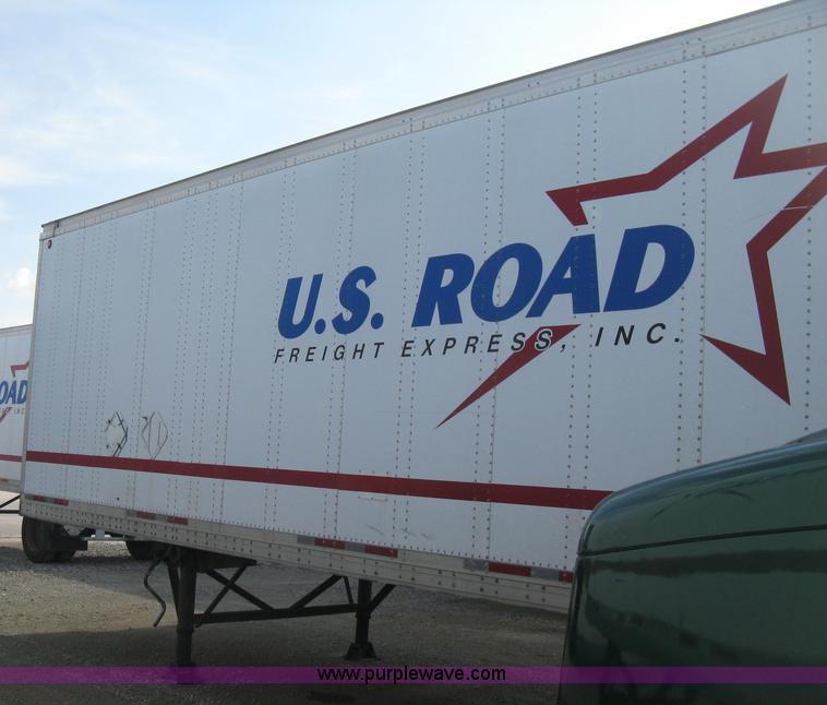 image for item D8288 1995 Wabash 28' dry van trailer