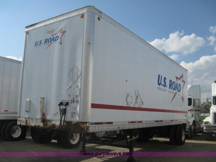 image for item D8290 1995 Wabash 28' dry van trailer
