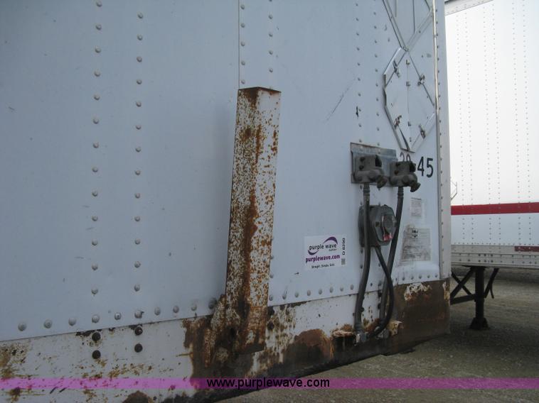 image for item D8290 1995 Wabash 28' dry van trailer