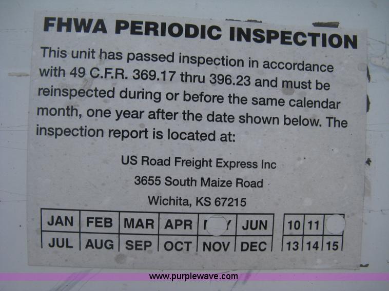 image for item D8290 1995 Wabash 28' dry van trailer