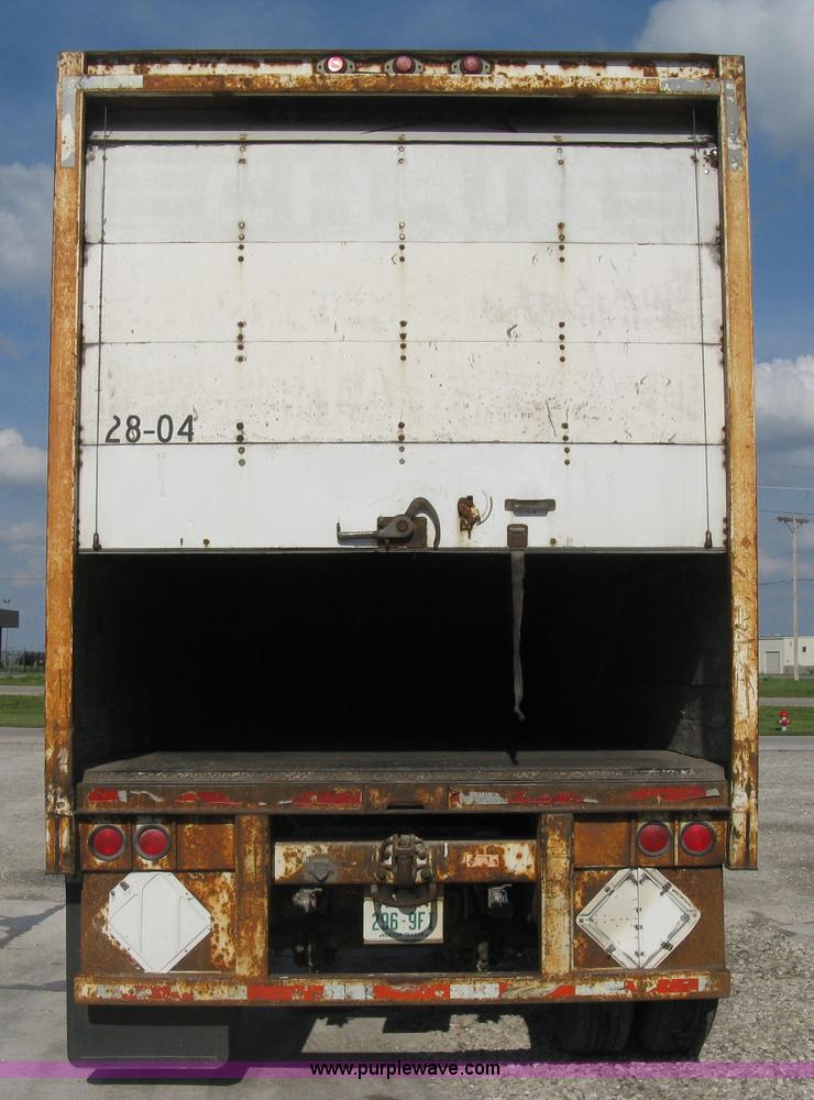 image for item D8291 1995 Trailmobile 28' dry van trailer