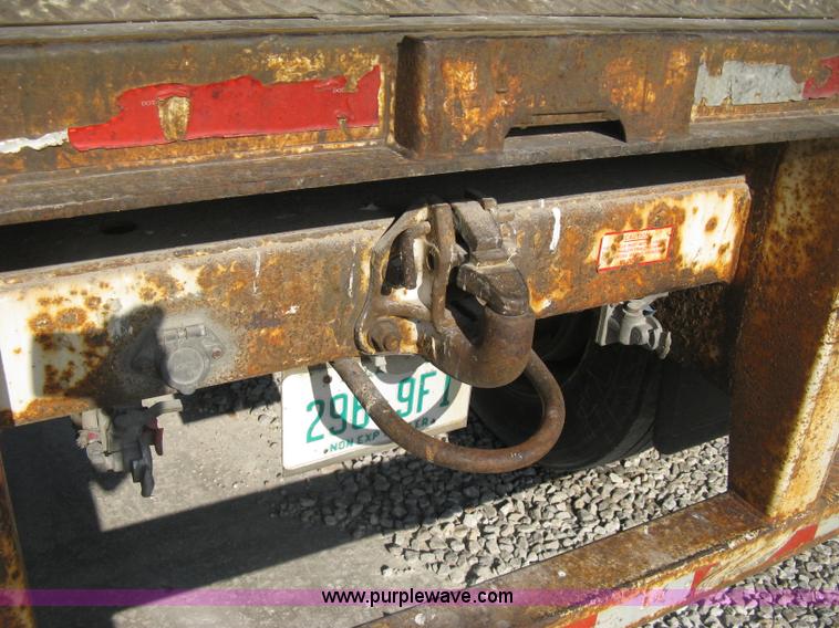 image for item D8291 1995 Trailmobile 28' dry van trailer