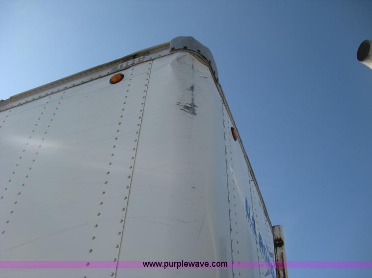 image for item D8291 1995 Trailmobile 28' dry van trailer