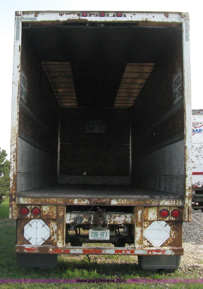 image for item D8292 1995 Trailmobile 28' dry van trailer