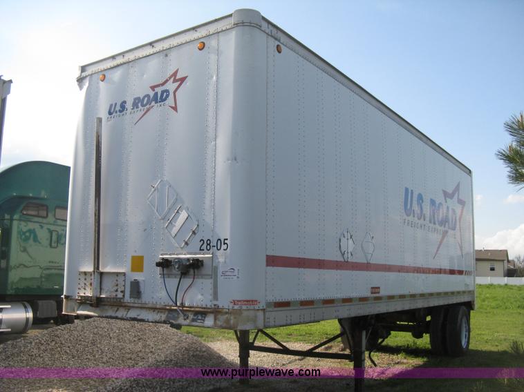 image for item D8292 1995 Trailmobile 28' dry van trailer