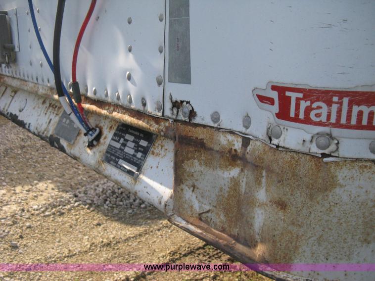 image for item D8292 1995 Trailmobile 28' dry van trailer