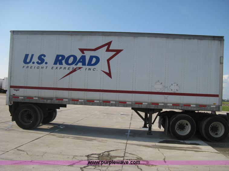 image for item D8293 1994 Wabash 28' dry van trailer