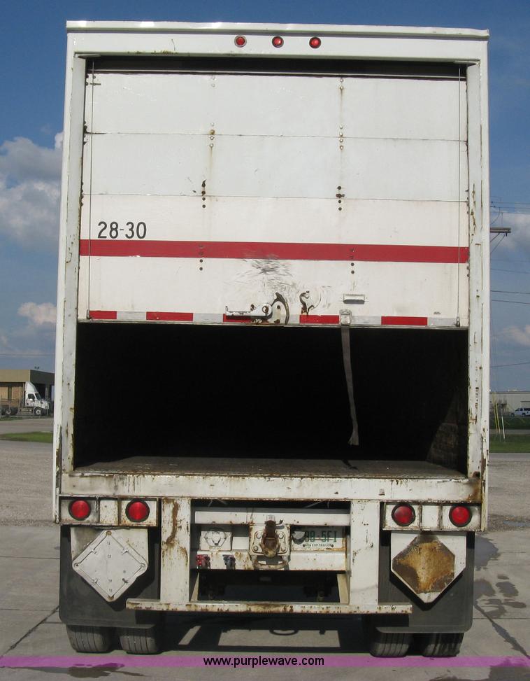 image for item D8293 1994 Wabash 28' dry van trailer