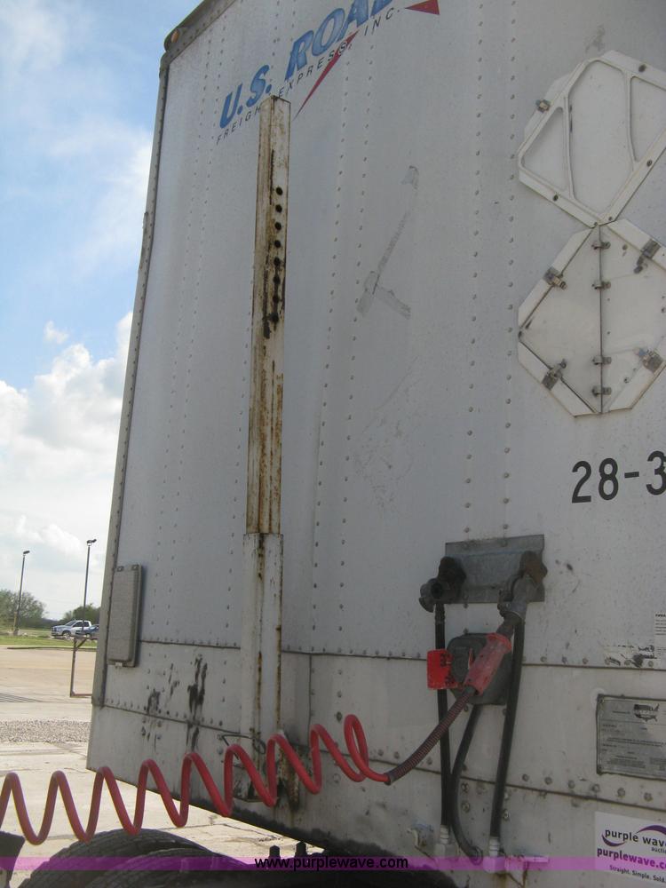 image for item D8293 1994 Wabash 28' dry van trailer